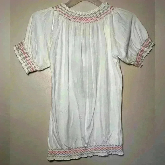 Ruff Hewn White embroidered tunic with Flounce Sleeves. - Picture 4 of 4